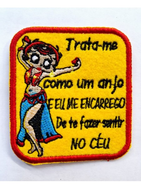 Trata-me como um anjo e eu me encarrego de te fazer sentir no céu