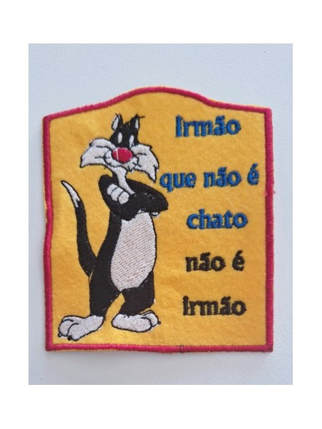 Irmão que não é chato não é irmão