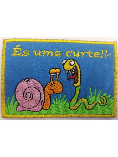 És Uma Curte