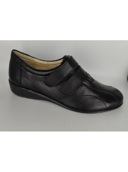 Sapatos em pele