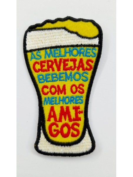 As melhores cervejas bebemos com os melhores amigos